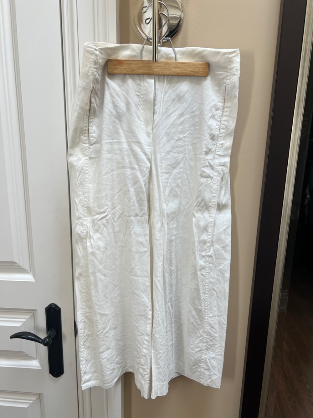 Babaton White Wide-Leg Pants - Classic Linen-Blend